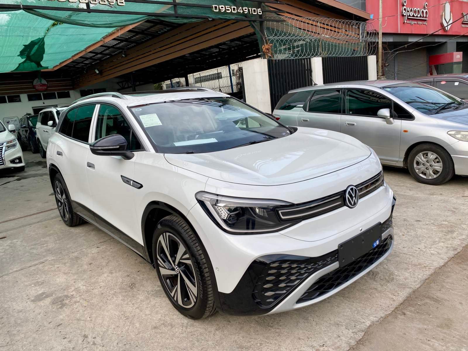 WVOLKSWAGEN ID.6 CROZZ PRO