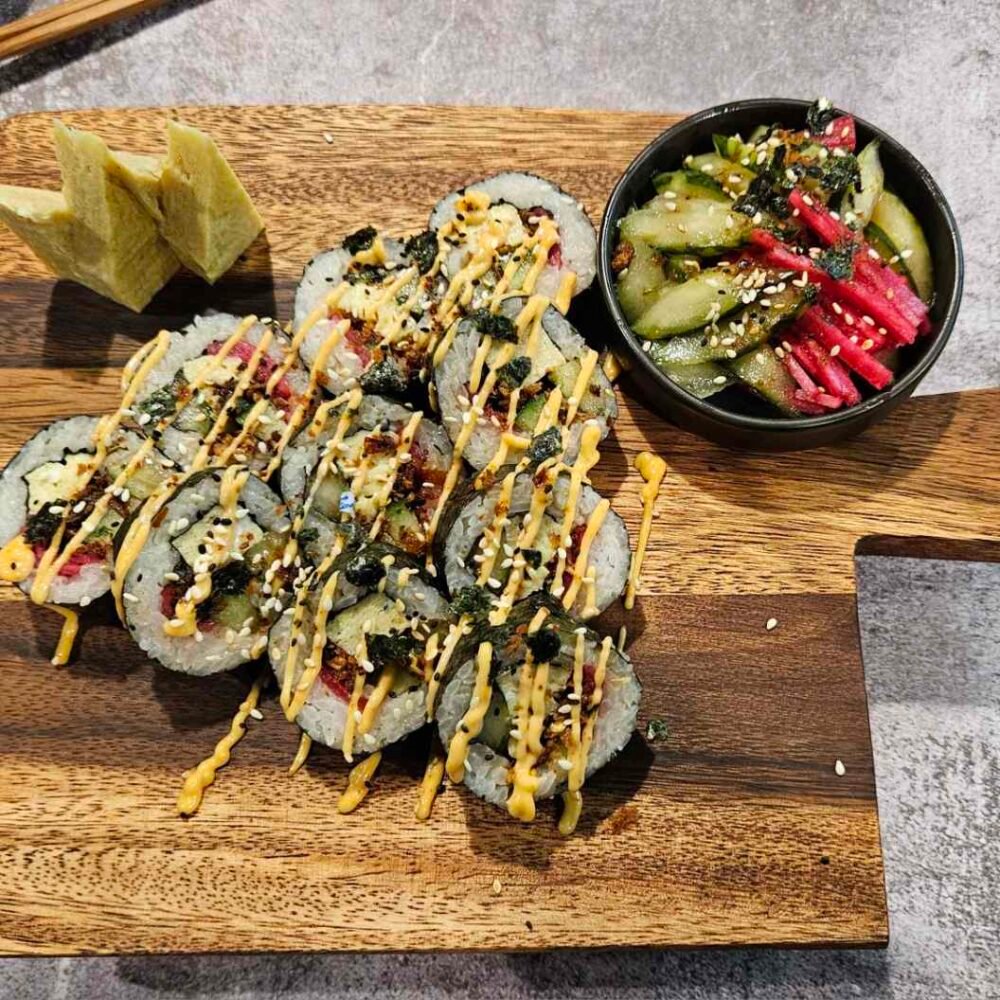 Crispy Prawn & Tamago Maki