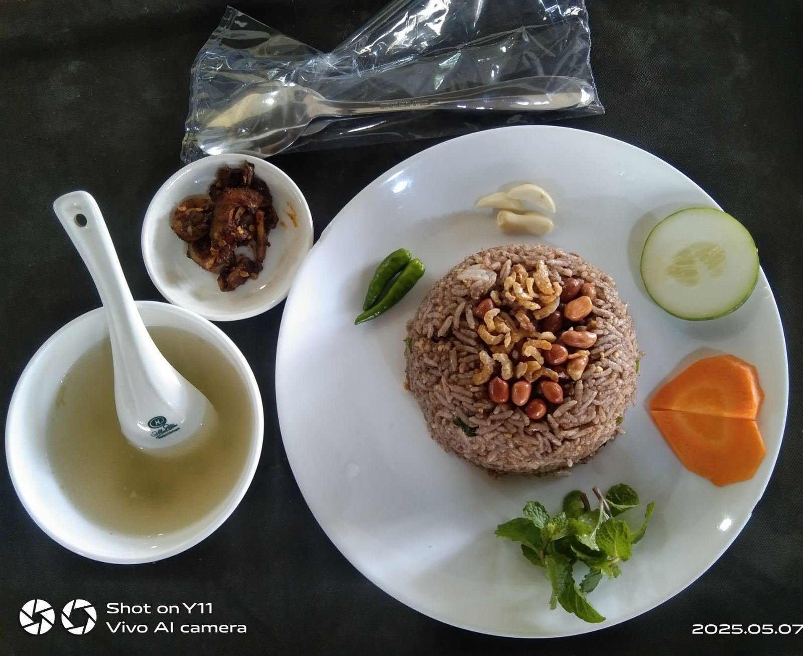 ပုန်းရည်ကြီးထမင်း