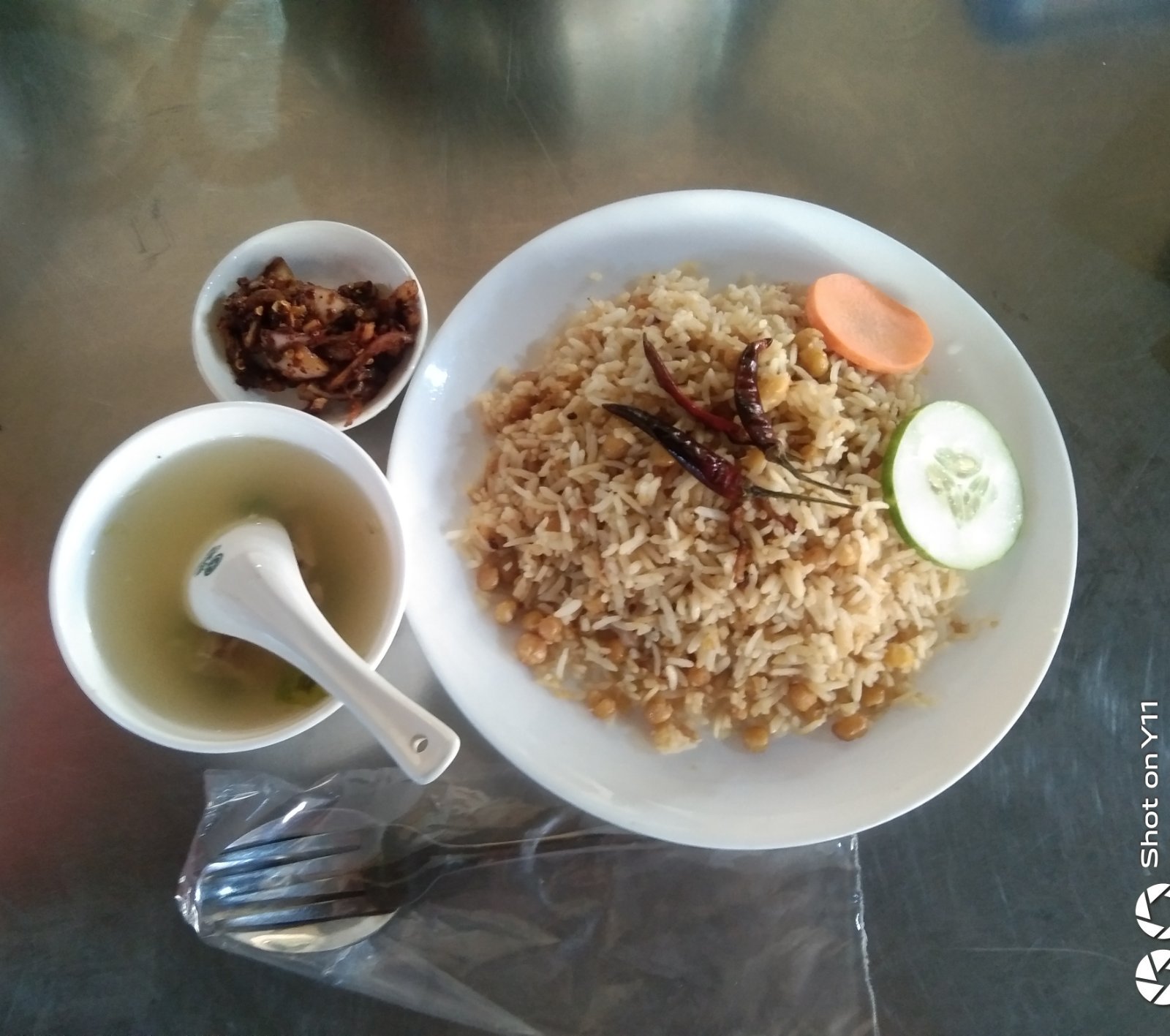 ထမင်း‌ကြော်(ပဲပေါင်း)