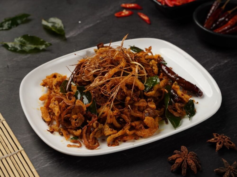 Deep Fried Meat with Chilli Flaked (Chicken, Pork, Beef)