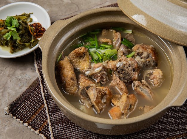 ကြက် ပေါင်း - Steam Chicken