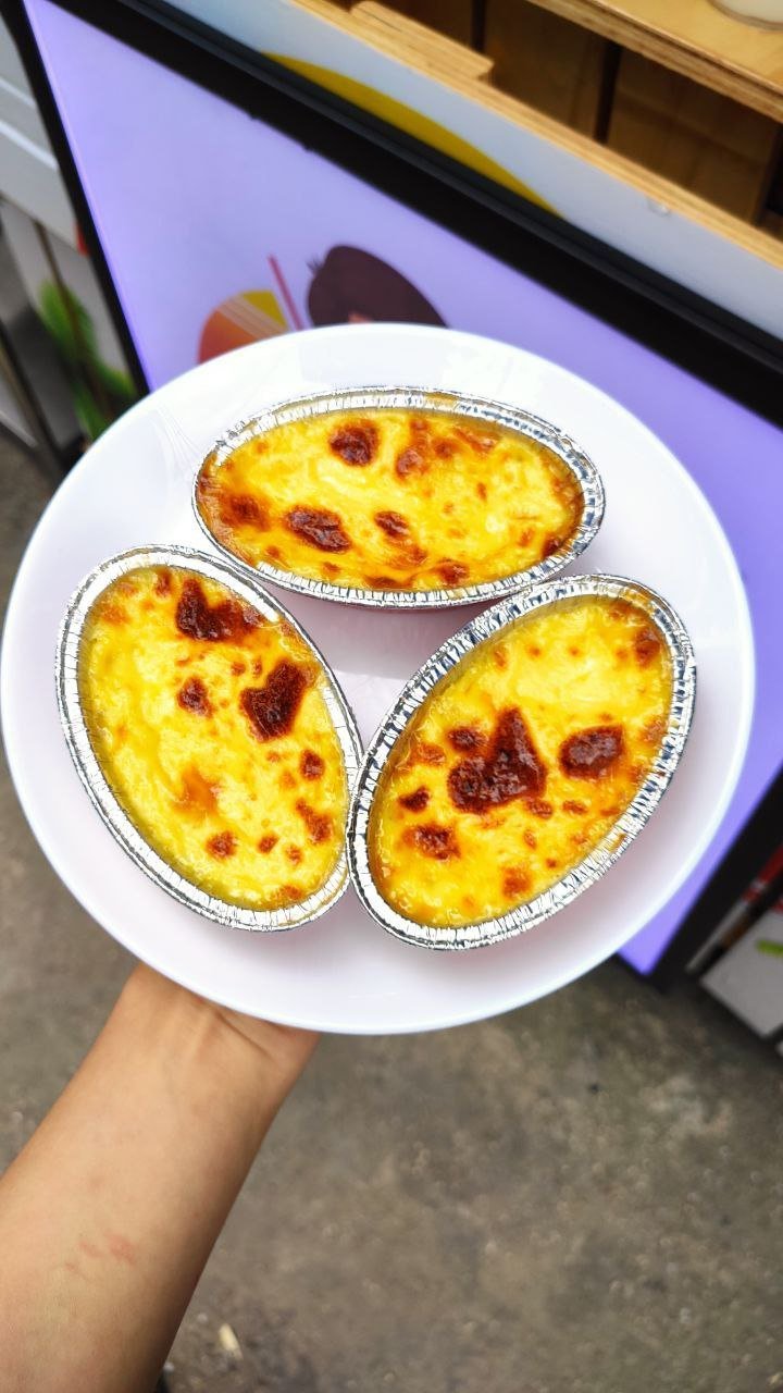 ဒူးရင်း ပူတင်း