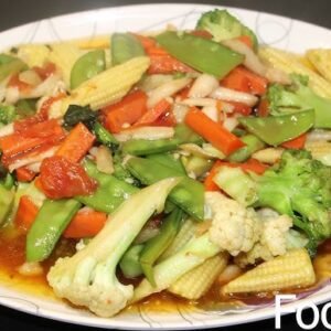 သီးရွက်စုံ​ကြော်(ကြက်) Stir Fry Vegetables (Chicken)