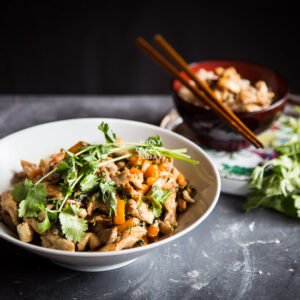 ရှမ်းနံနံစပ်ကြော် (ဝက်) Deep Fried Pork with coriander