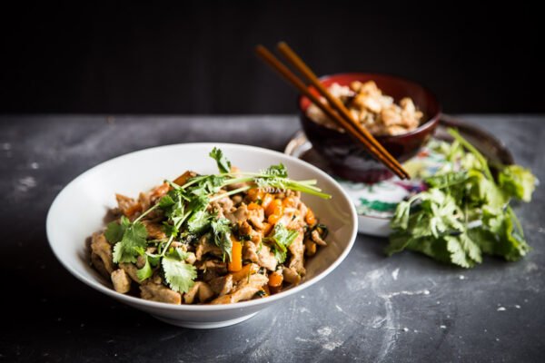 ရှမ်းနံနံစပ်ကြော် (ဝက်) Deep Fried Pork with coriander