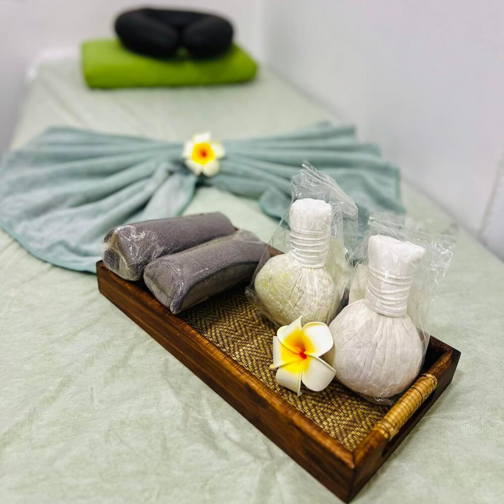 Herbal Compress Therapy