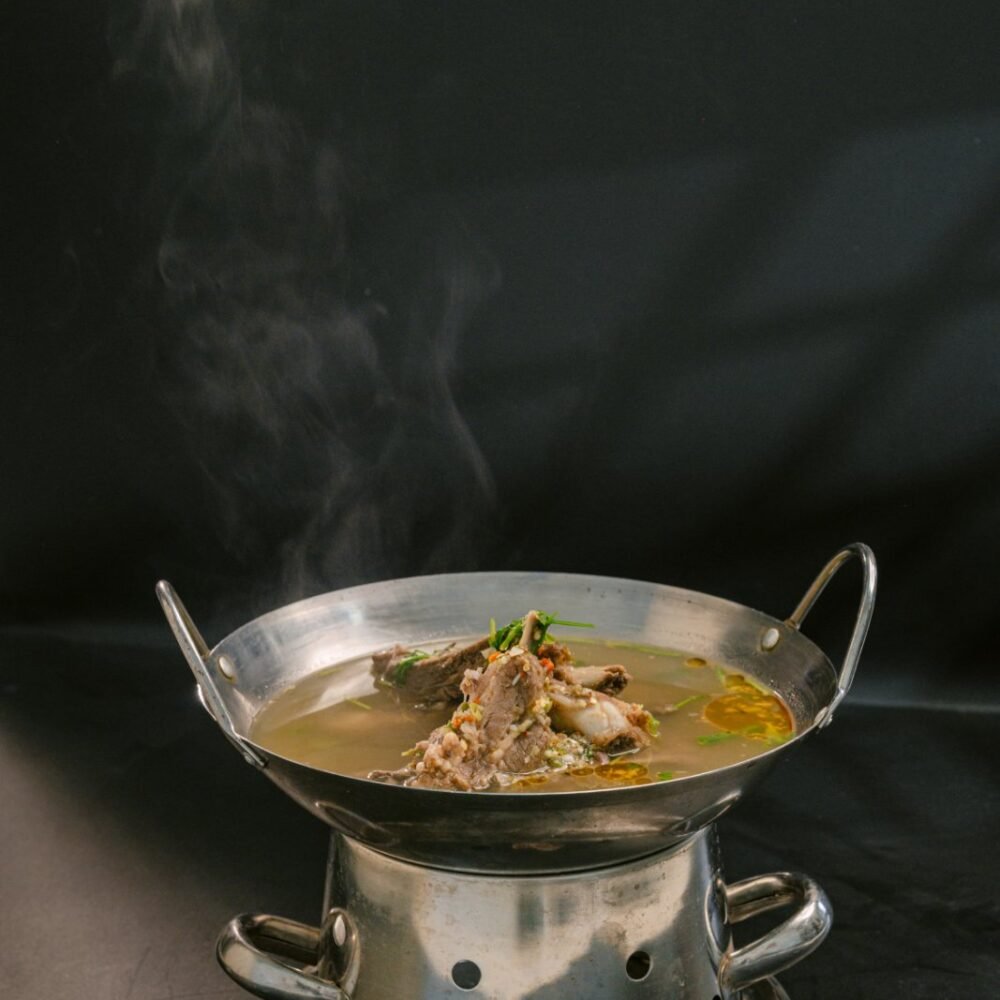 Hot & Spicy Pork-Ribs Soup( ဝက်နံရိုးမီးတောက်)