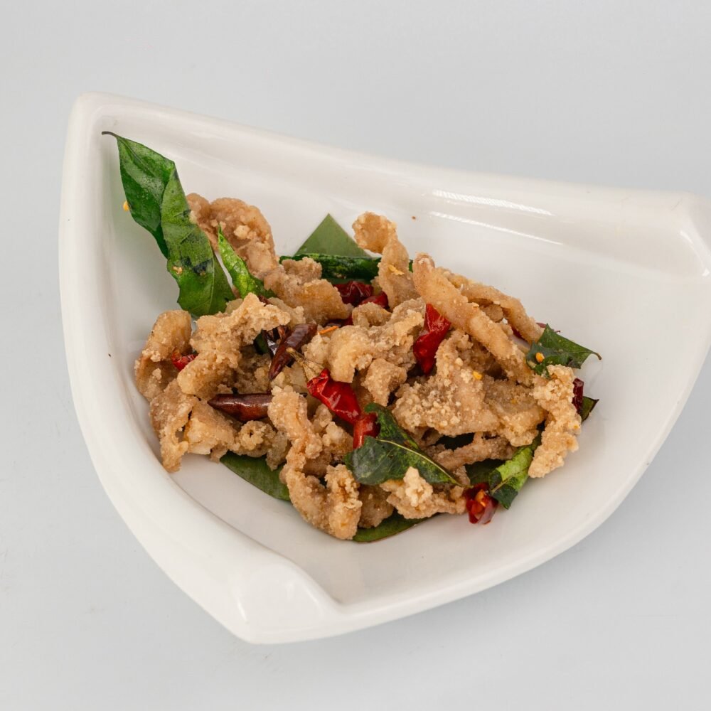 ကြက်အရေခွံကြော်[br]Crispy Chicken Skin