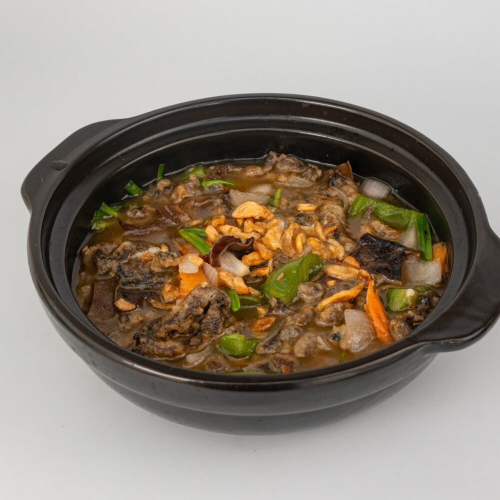 ငါးရှဥ့်မြေအိုးဟင်း[br]Eel with Clay Pot