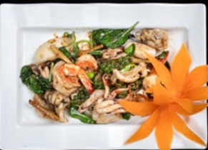 ထိုင်းဆိတ်ဖူးကြော် (ကြက်/ ဝက်/ ပင်လယ်စာ)