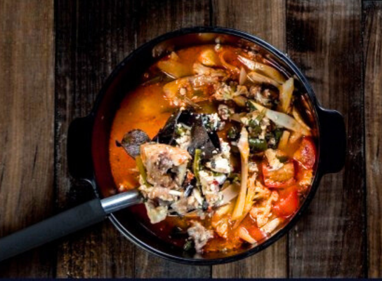 ငါးခေါင်းဟင်းချို (ပွဲကြီး)