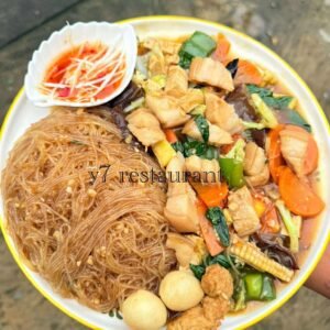 ပဲကြာဇံပေါင်း (ကြက်/ဝက်/ပုစွန်/ပင်လယ်စာ)