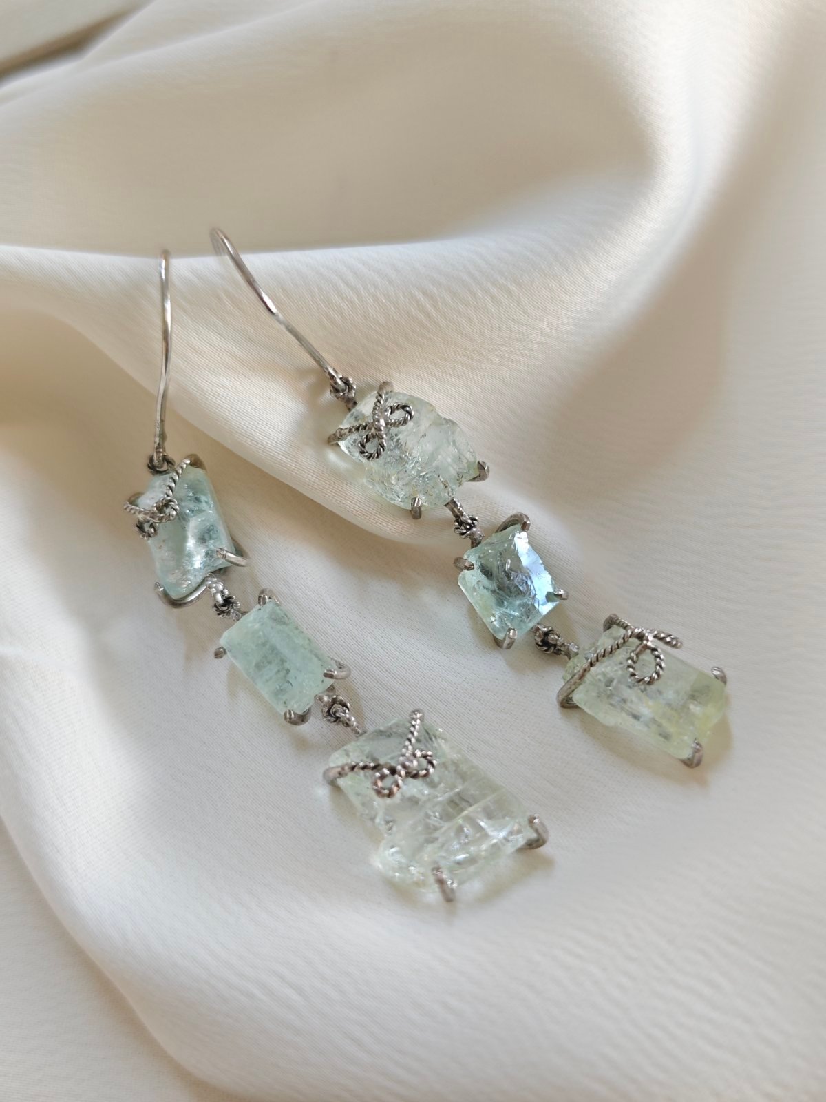 Gemstones Aquamarine - 21