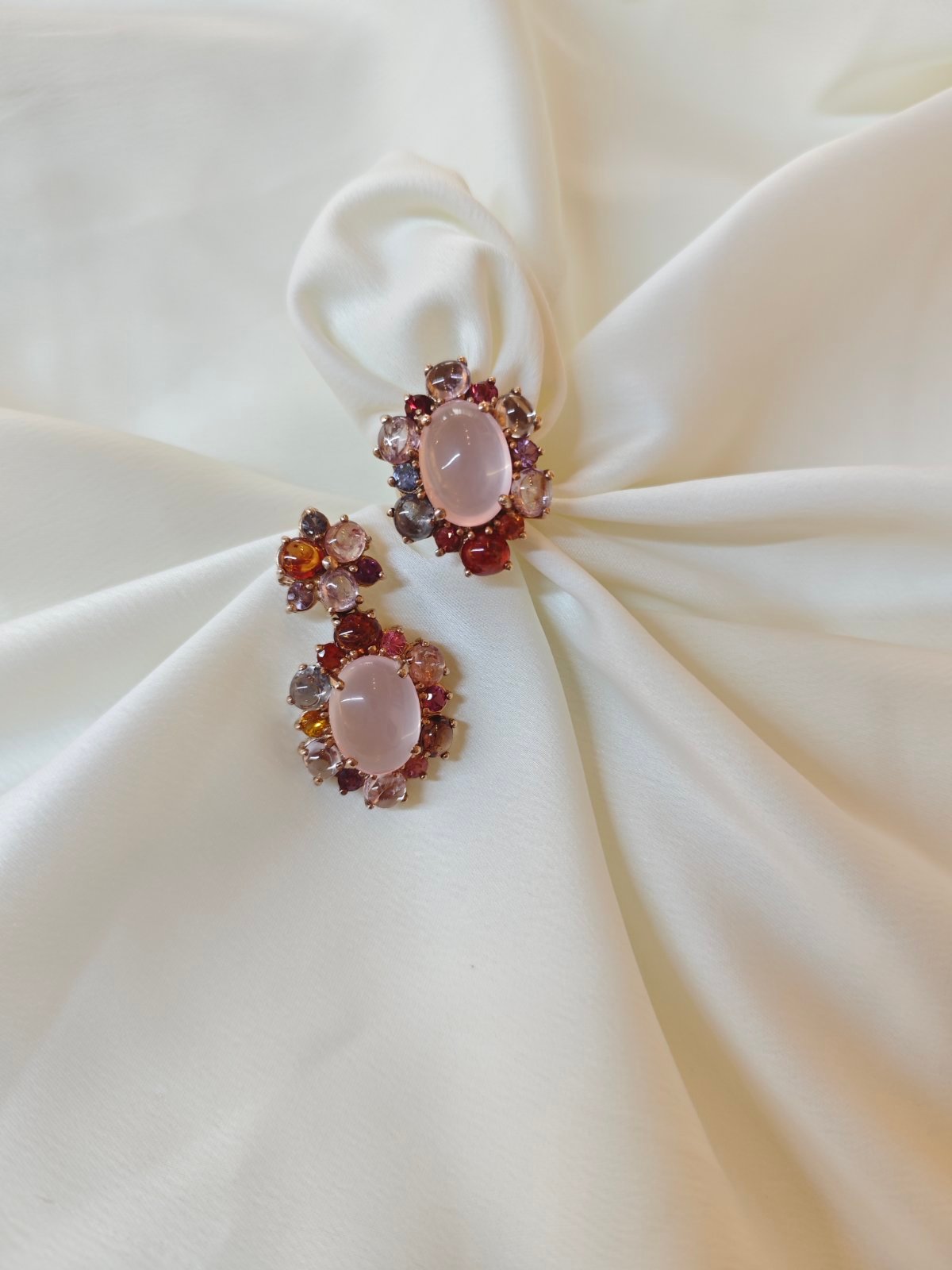 Gemstones Rode Quartz, Spinel - S 794