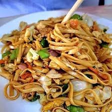 ခေါက်ဆွဲကြော်(ဝက်)