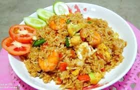 တုံယမ်းထမင်းကြော်(ကြက်)