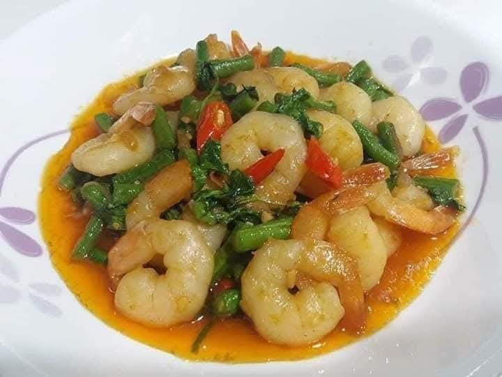 ပုဇွန်ပင်စိမ်း