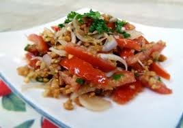 ခရမ်းချဉ်သီးသုပ်